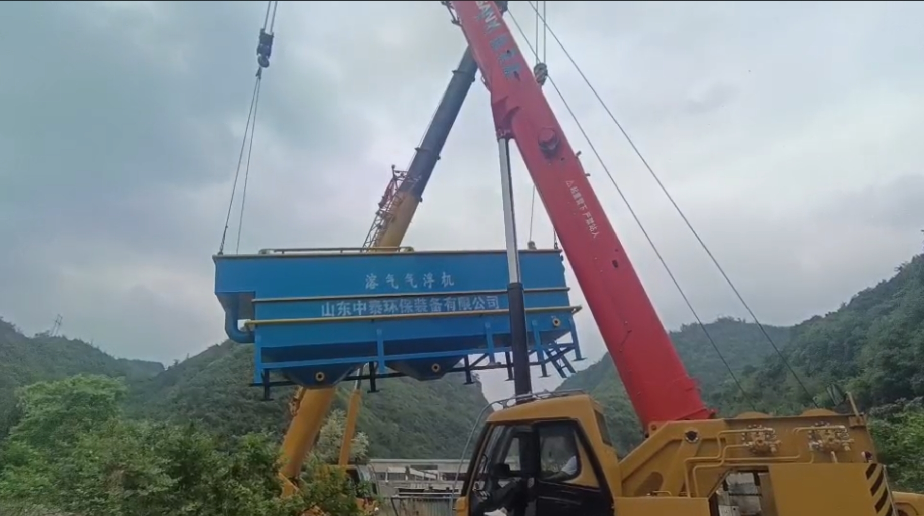 氣浮機，高效氣浮機，溶氣氣浮機，氣浮機安裝現(xiàn)場